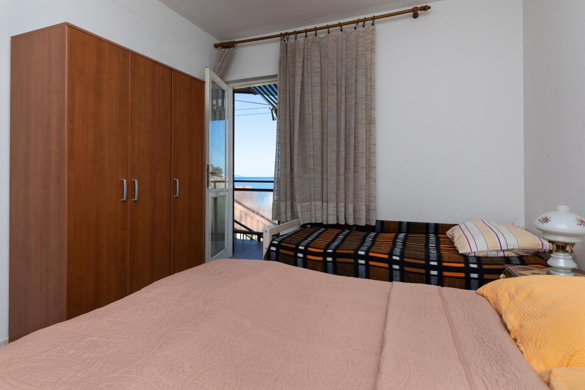 Apartments By The Sea Sumpetar, Omis - 9435 Pokoj fotografie